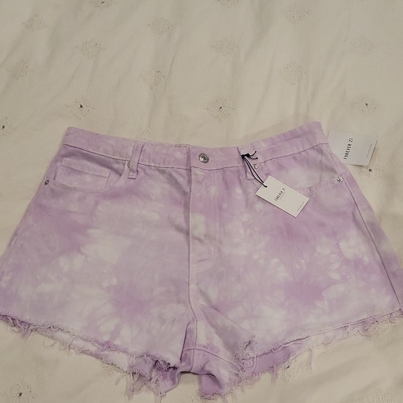Forever 21 lilac tye dye shorts. Brand new w/ tags. - Picture 1 of 2